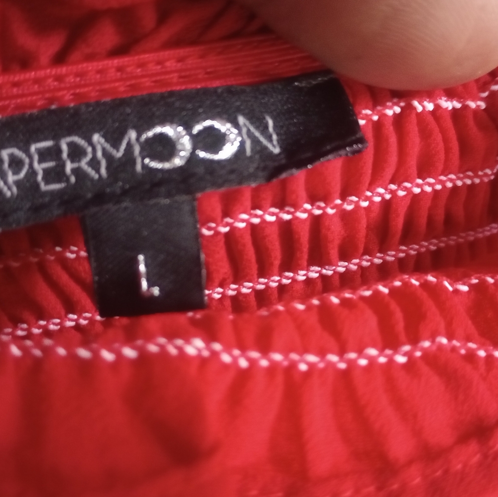 Papermoon Red Top